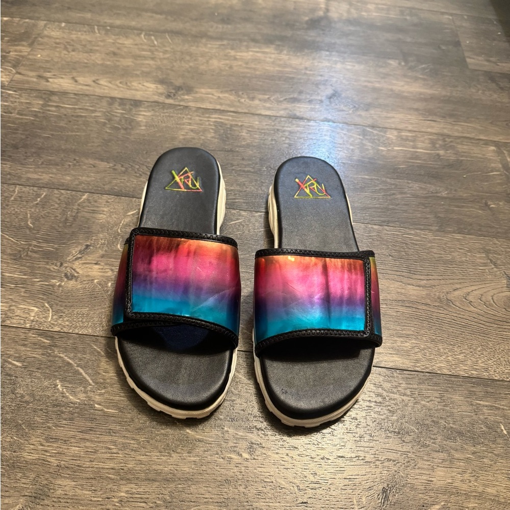 YRU Women's Nile Rainbow Slip On Sandal SZ 9